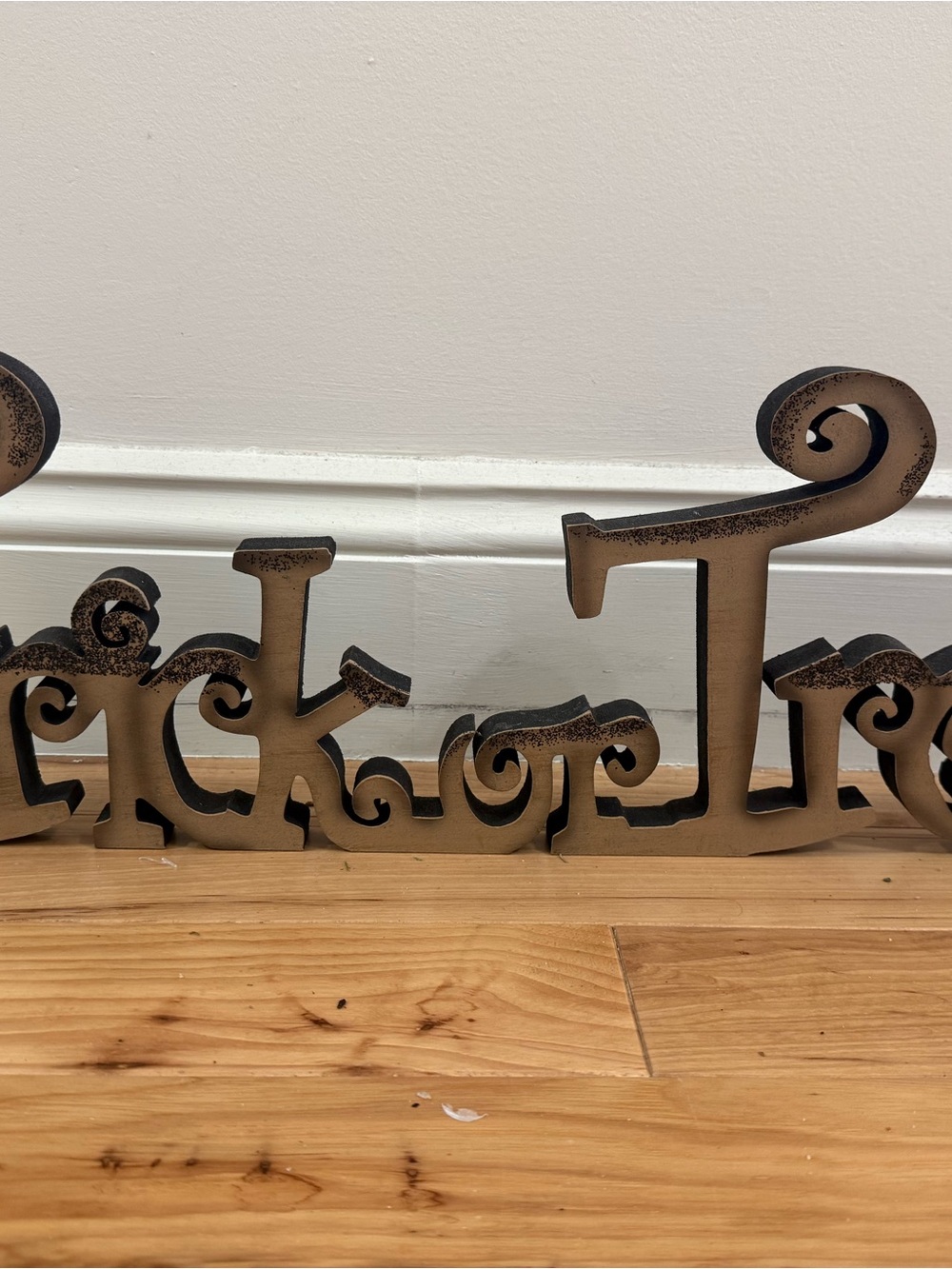 Decorative Script Wall Word Art in Bronze-Tone Finish